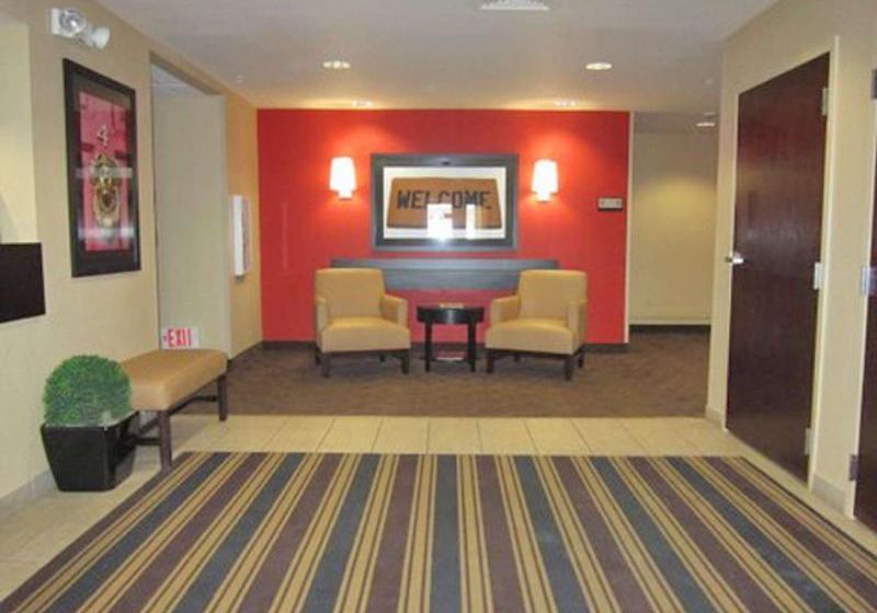 Отель Suburban Extended Stay  South