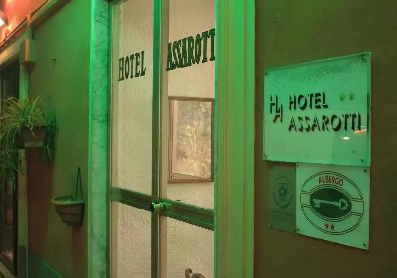 酒店 Assarotti