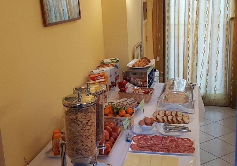 هتل B&b Ai Cipressi