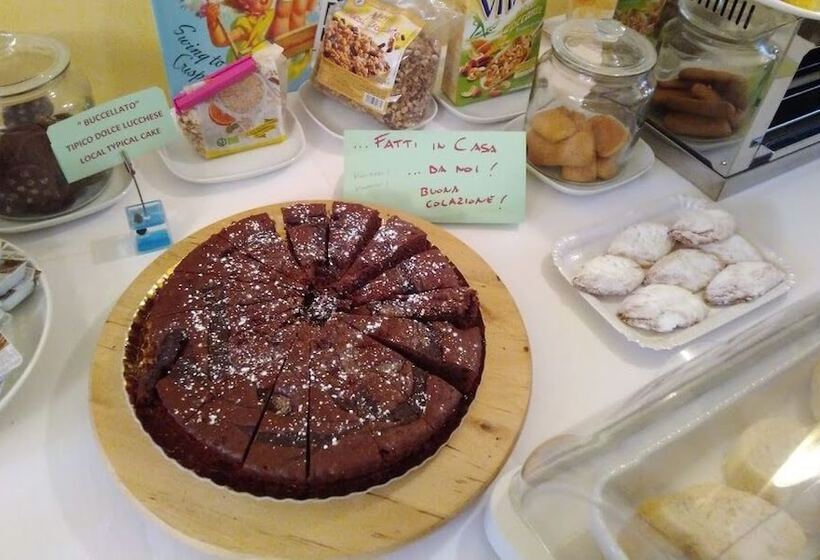 هتل B&b Ai Cipressi