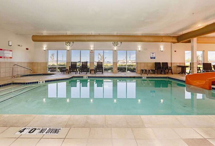 酒店 Comfort Inn & Suites Logan Near University