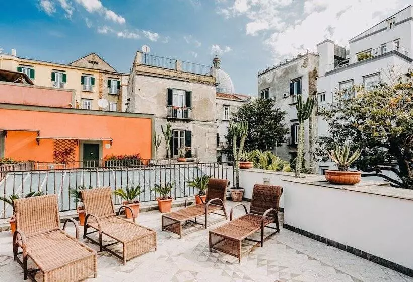 هتل Costantinopoli 104