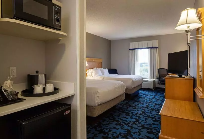 هتل Hampton Inn & Suites Jacksonville Deerwood Park