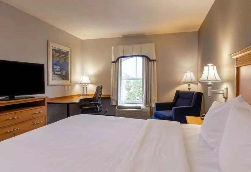 هتل Hampton Inn & Suites Jacksonville Deerwood Park