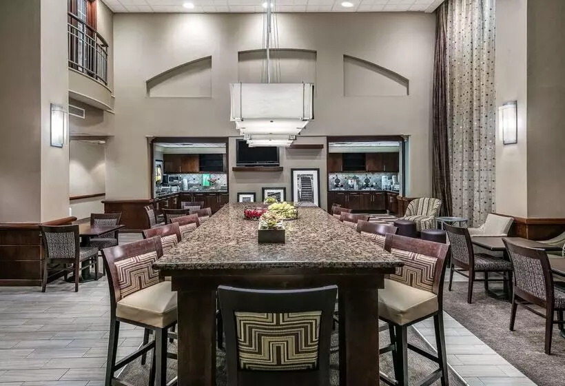 호텔 Hampton Inn & Suites San Marcos