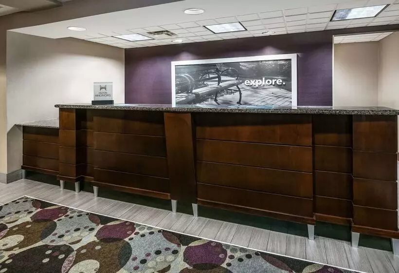 호텔 Hampton Inn & Suites San Marcos