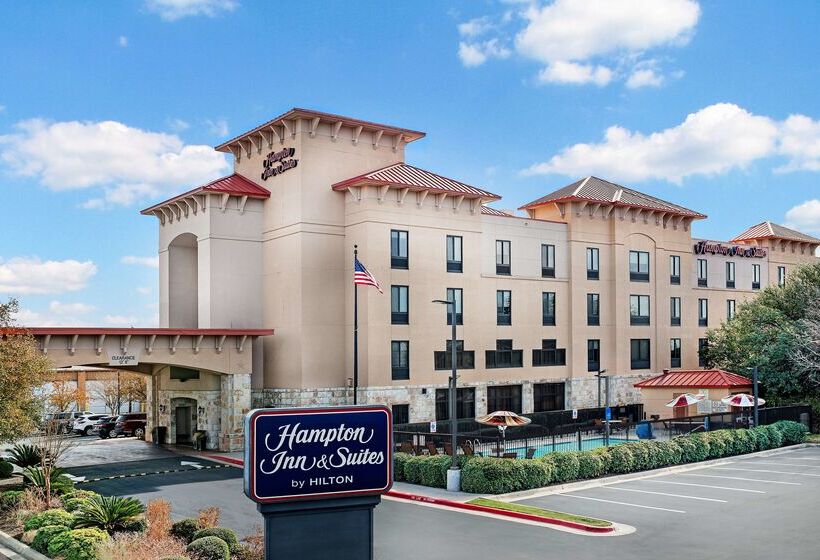 ホテル Hampton Inn & Suites San Marcos