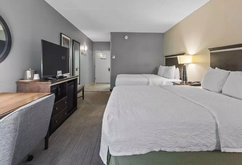 Отель Hampton Inn Atlanta/woodstock