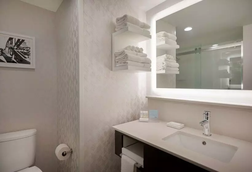 فندق Hampton Inn By Hilton Boston/cambridge