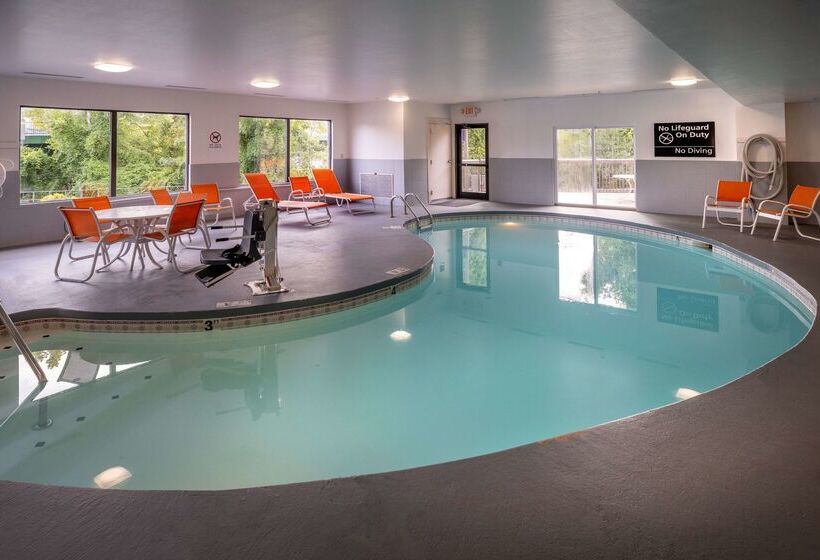 هتل Hampton Inn Charlestondowntown