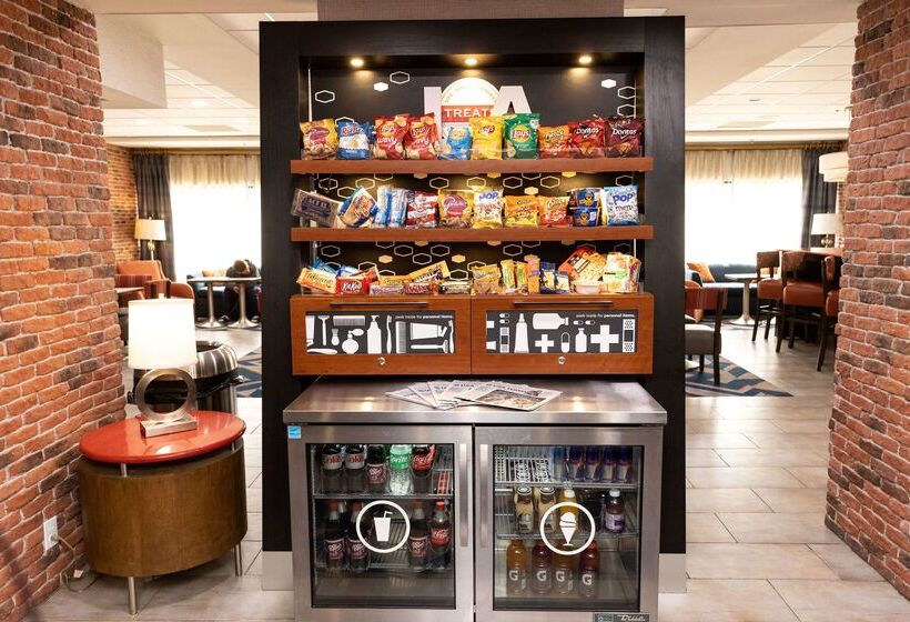 בית מלון כפרי Hampton Inn Hammond