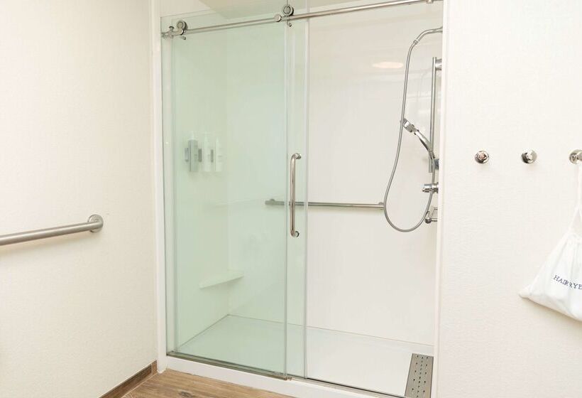 בית מלון כפרי Hampton Inn Hammond