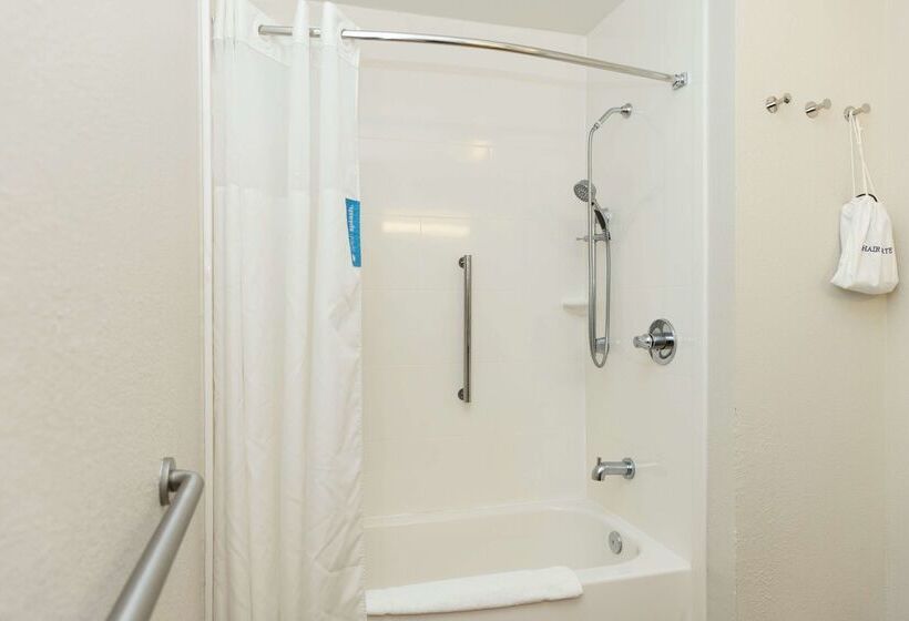 בית מלון כפרי Hampton Inn Hammond