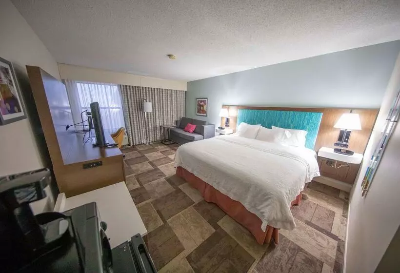 בית מלון כפרי Hampton Inn Hutchinson