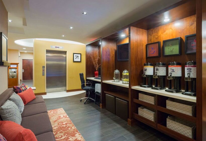 호텔 Hampton Inn Manhattan Seaport Financial District