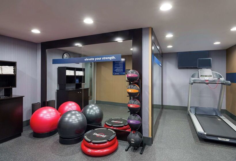 호텔 Hampton Inn Manhattan Seaport Financial District