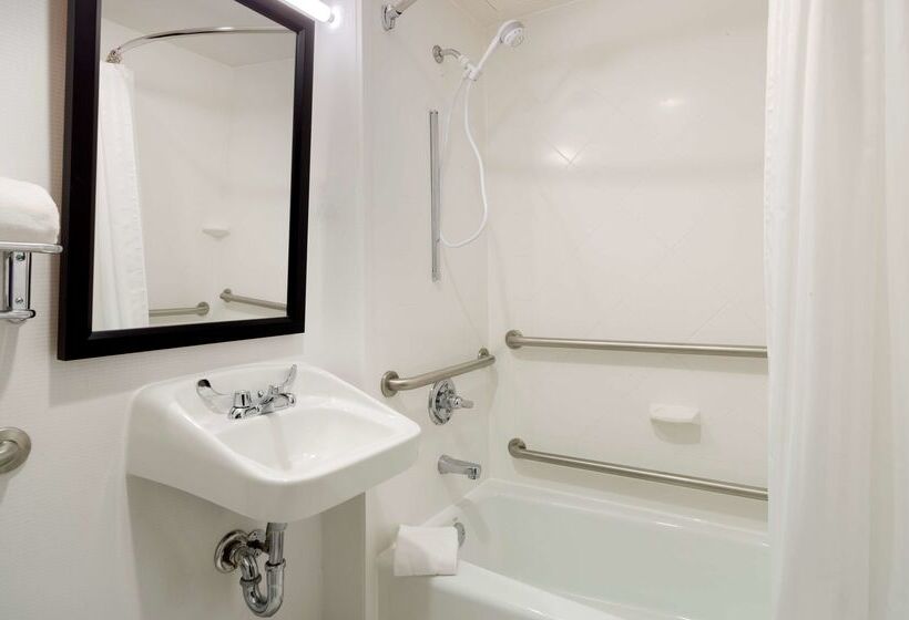 호텔 Hampton Inn Manhattan Seaport Financial District