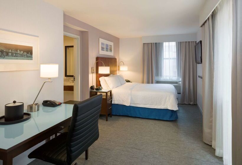호텔 Hampton Inn Manhattan Seaport Financial District