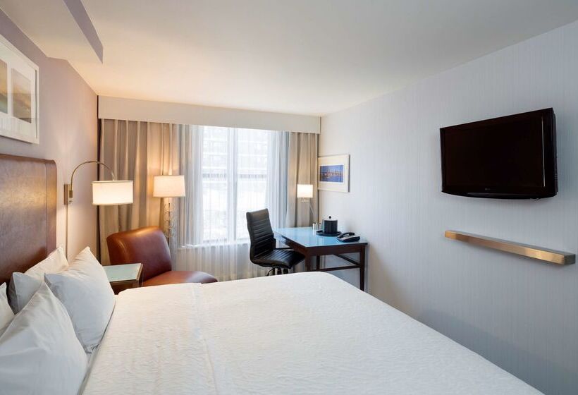 호텔 Hampton Inn Manhattan Seaport Financial District