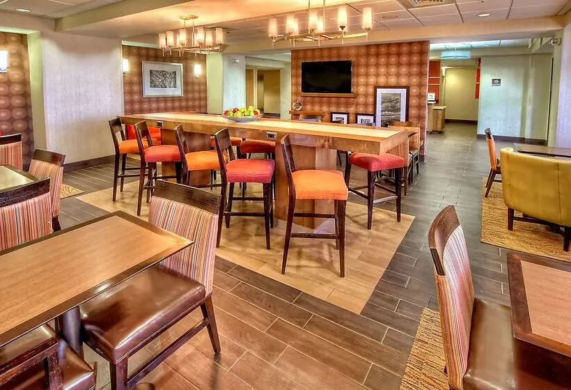 ホテル Hampton Inn Midland