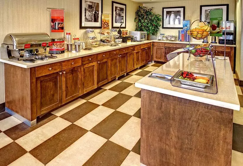 ホテル Hampton Inn Midland