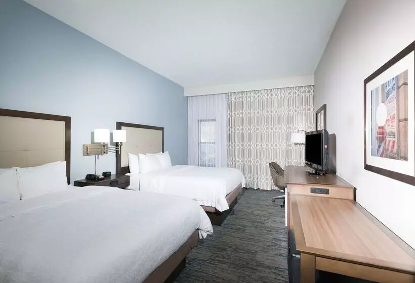 酒店 Hampton Inn Mount Airy