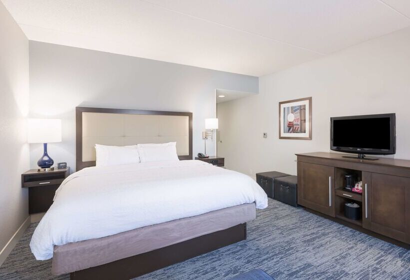 酒店 Hampton Inn Mount Airy