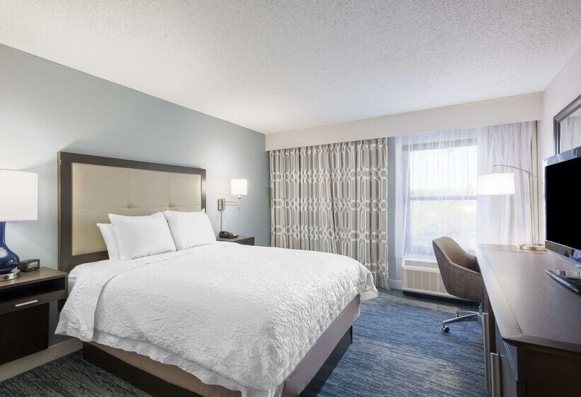 酒店 Hampton Inn Mount Airy