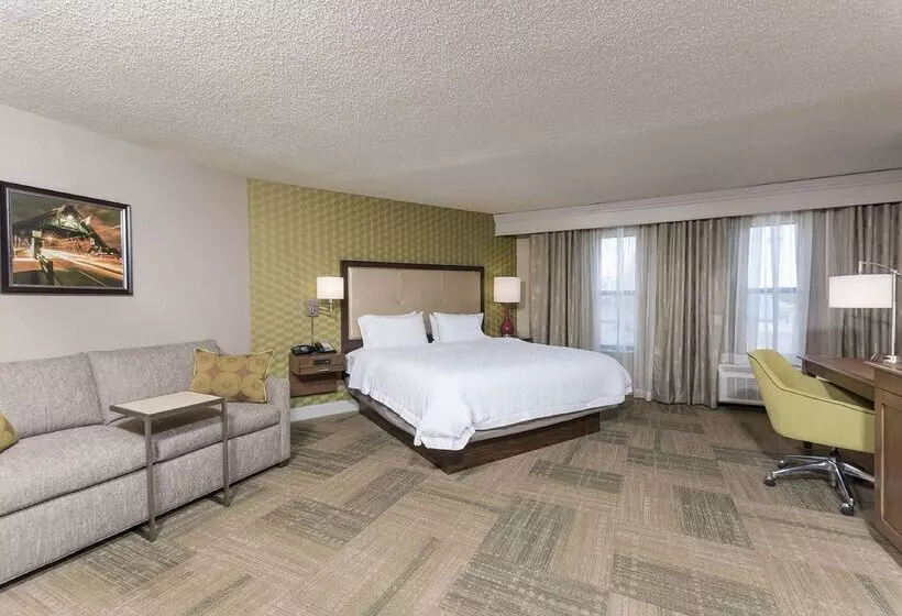 호텔 Hampton Inn Mt. Pleasant