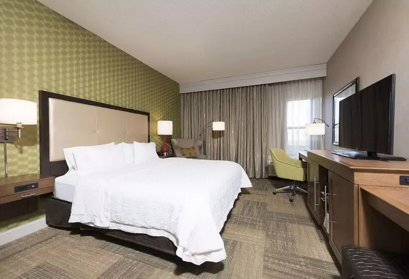 호텔 Hampton Inn Mt. Pleasant