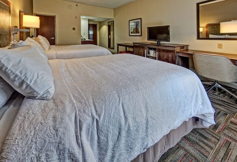 호텔 Hampton Inn Newberry Opera House