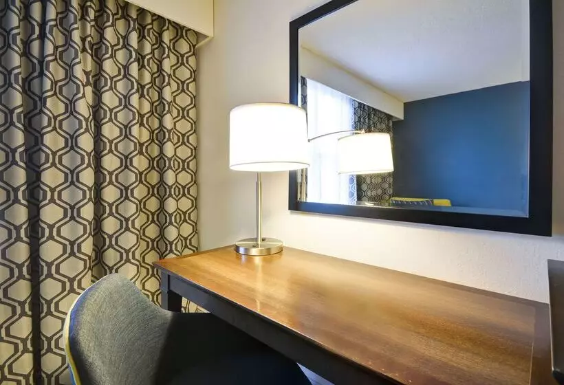 فندق Hampton Inn Sarasota  I75 Bee Ridge