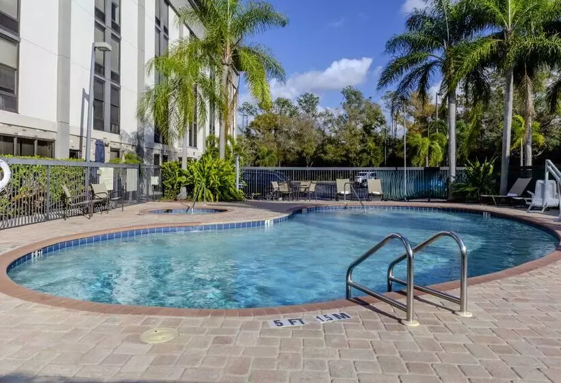 فندق Hampton Inn Sarasota  I75 Bee Ridge