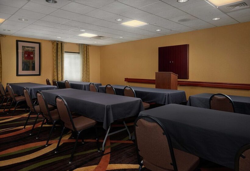 酒店 Hampton Inn Shrewsbury