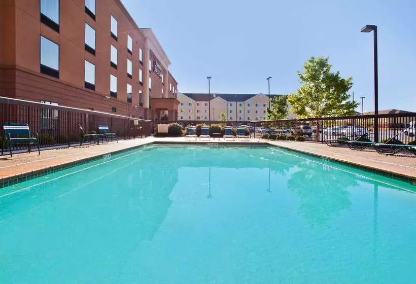 فندق Hampton Inn & Suites Oxfordanniston