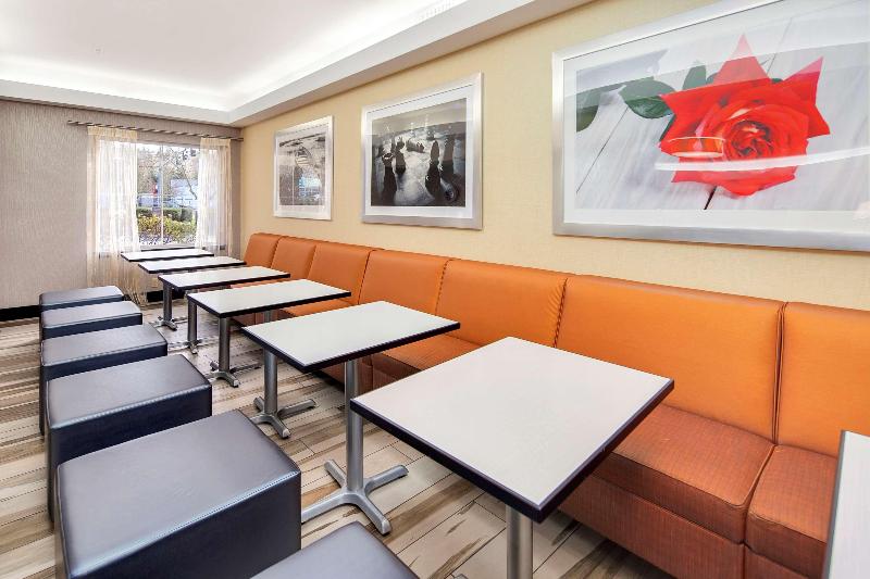 ホテル Hampton Inn & Suites Seattlenorth/lynnwood