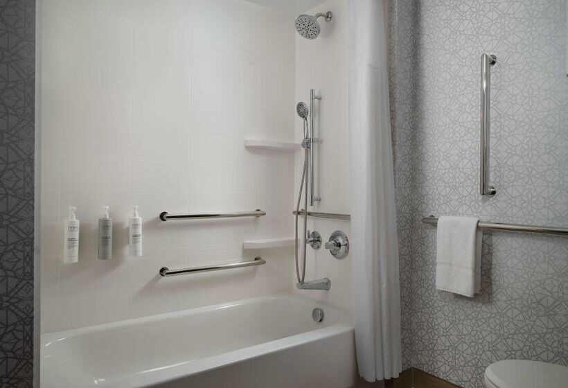 호텔 Hampton Inn Troy