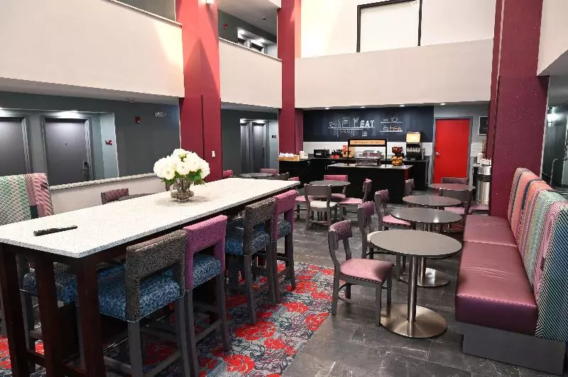 Отель Hampton Inn Valdosta/lake Park Area