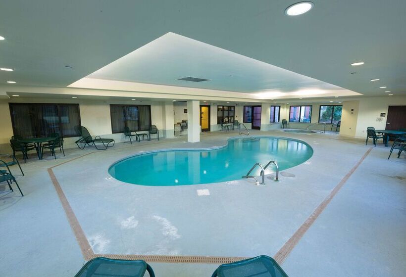 בית מלון כפרי Hampton Inn Washington