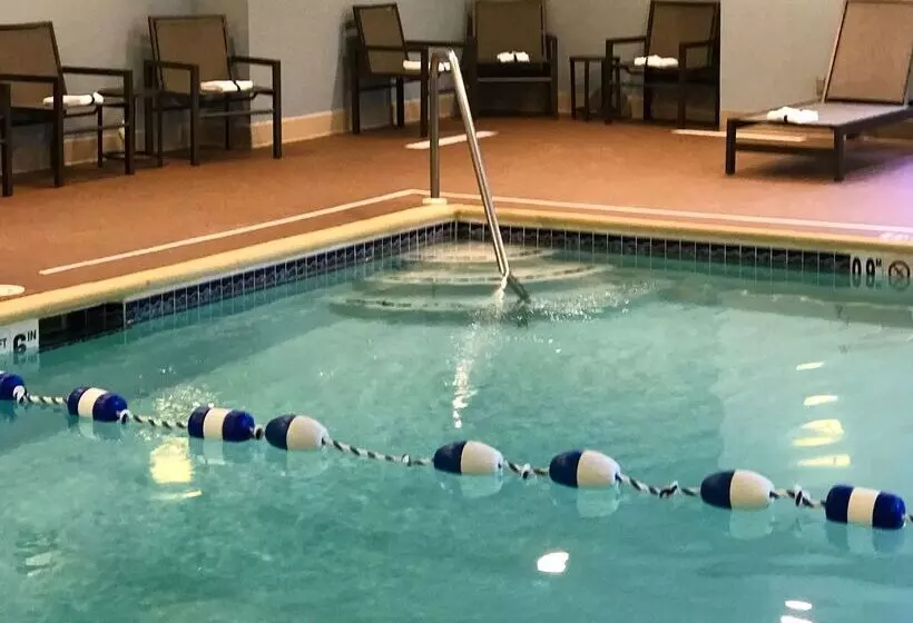 בית מלון כפרי Hampton Inn Waterville