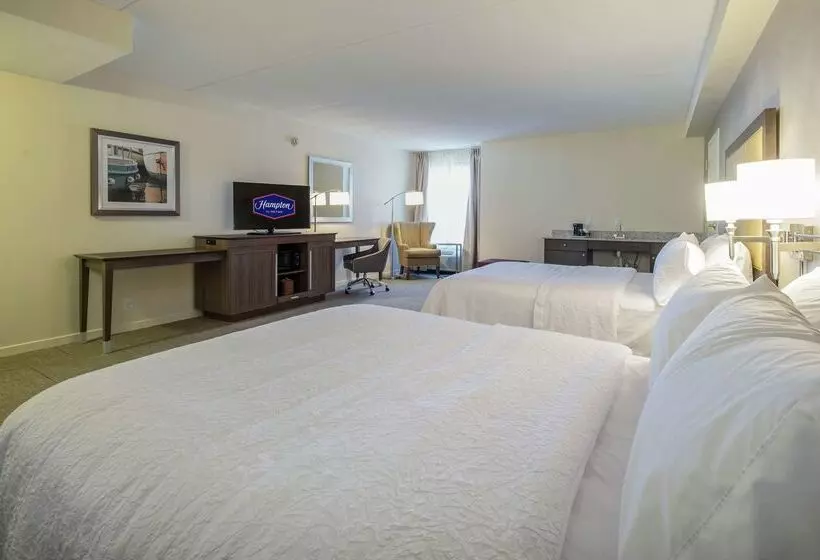 בית מלון כפרי Hampton Inn Waterville