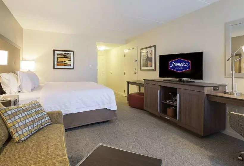 בית מלון כפרי Hampton Inn Waterville