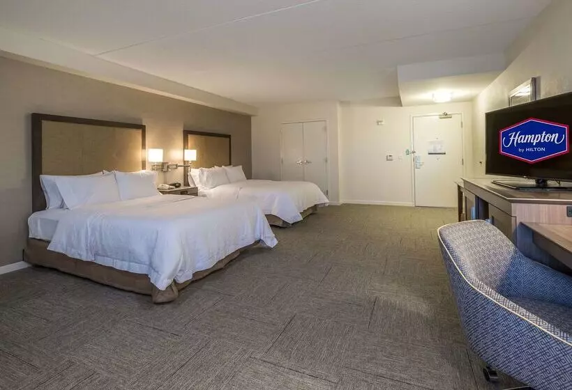 בית מלון כפרי Hampton Inn Waterville