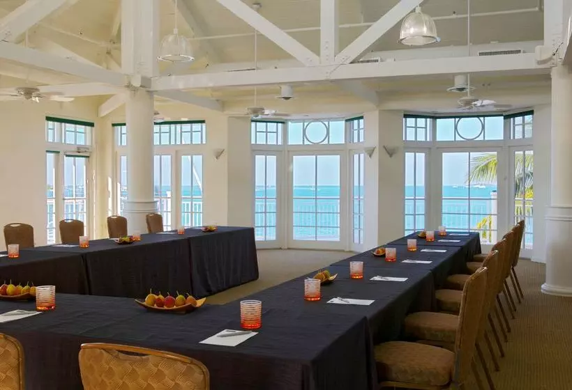 هتل Hyatt Centric Key West Resort & Spa