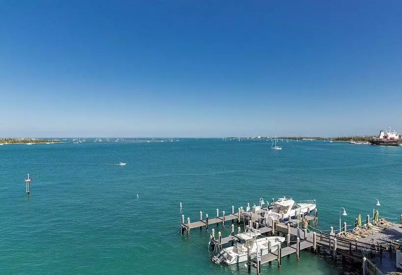 هتل Hyatt Centric Key West Resort & Spa