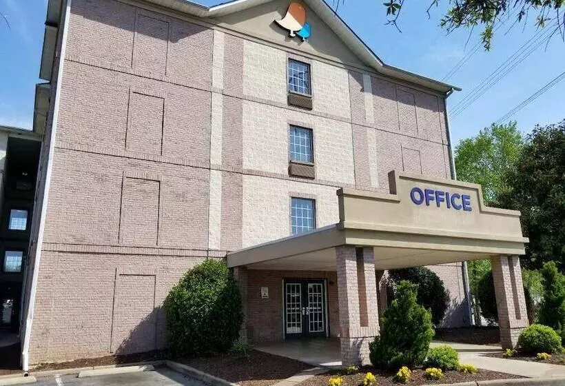 ホテル Intown Suites Extended Stay Select Hampton