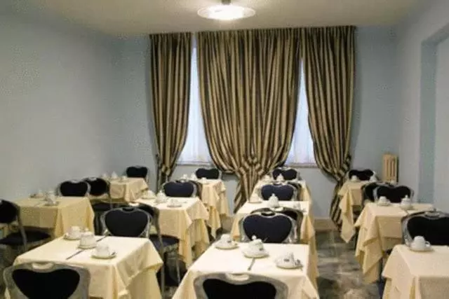 Hotel Millennium Palace