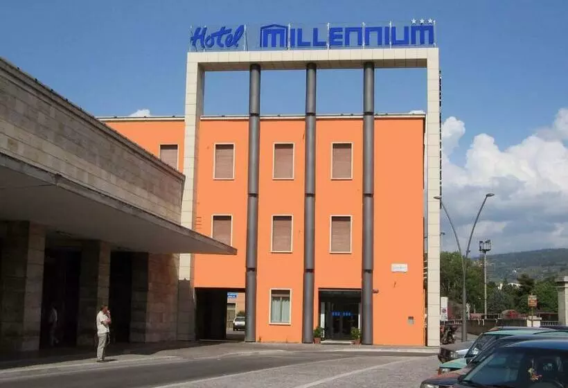 Hotel Millennium Palace