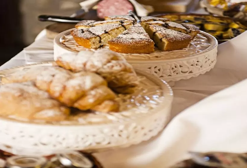 هتل Relais La Corte Dei Papi