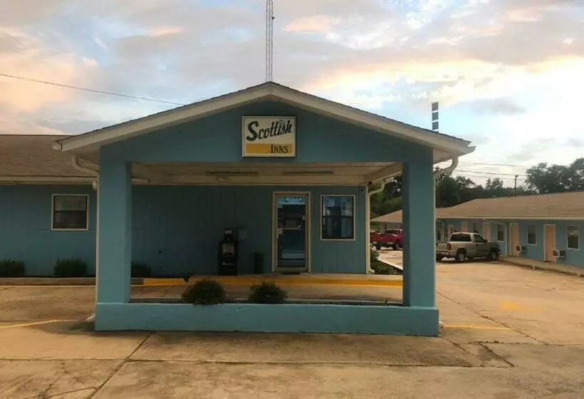 فندق Scottish Inn  Clanton